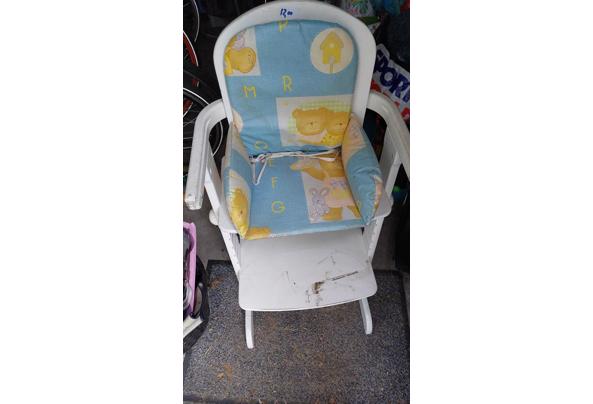 Kinderstoel zonder plastic zitje - C59CB02C-6D00-48C0-A71F-8D4381385400