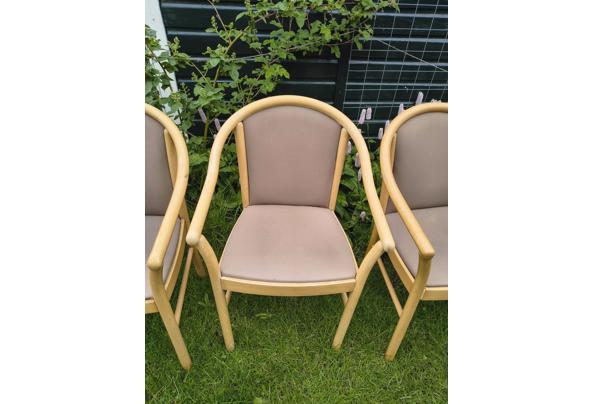 Zes eetkamer / wachtkamer stoelen - WhatsApp-Image-2026-05-03-at-11-39-18