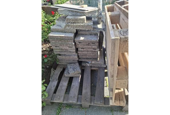 200 drainage tegels 30x30x4 en halve tegels  - 20250521_184741