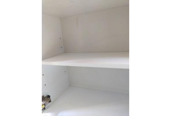 Wit hang keukenkastje voor in schuur of werkruimte - IMG20220729131934