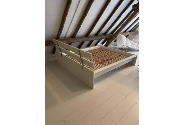 Bed 1,60 Hopen Ikea met Trendhopper lattenbodems - 5A979CBC-A573-49FB-912D-553F81F25D4C