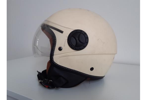 Helm voor brommer of scooter - 20210525_100508
