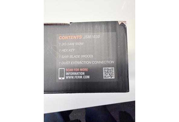 Nieuw en ongebruikt in doos: Ferm Decoupeerzaag 550W - IMG_4875