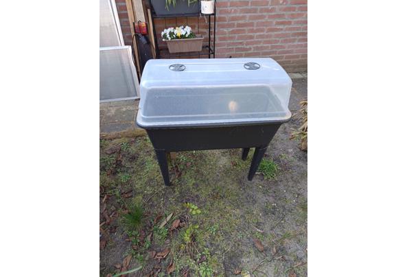 kweekbak op poten - IMG_20260322_151128