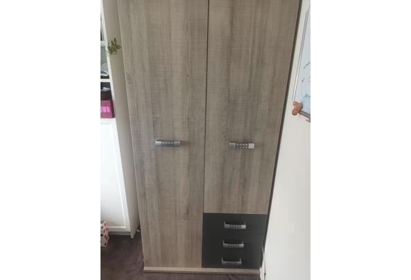 Ledikant met bijpassende kast - 20250725_154310