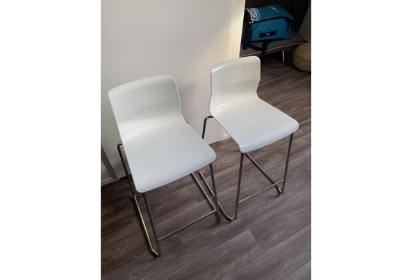 2 IKEA witte barkrukken - Chairs-2