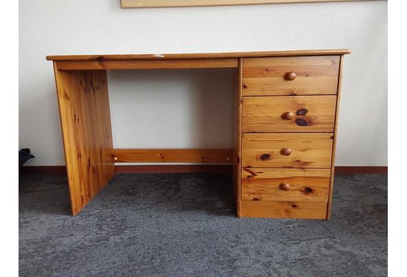 Bureau met laden - 20250916_103508