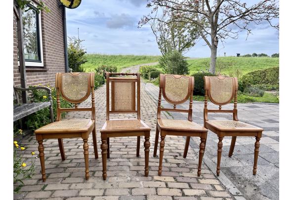 4 Stoelen gratis op te halen. - IMG_4143