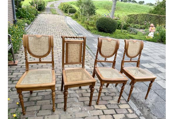 4 Stoelen gratis op te halen. - IMG_4144