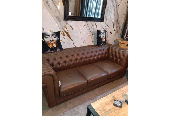 Lederlook Chesterfield - IMG-20261009-WA0033
