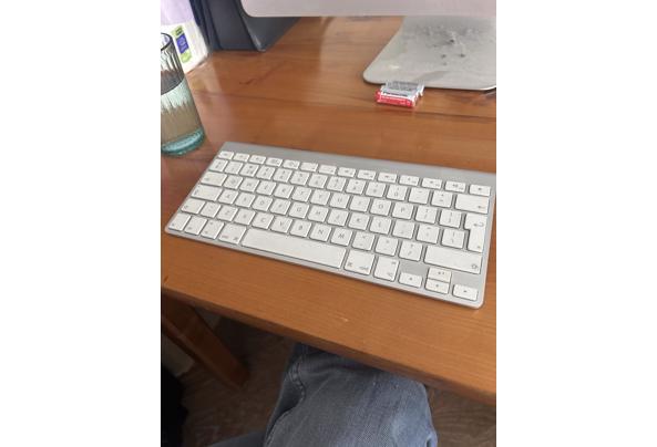 I Mac computer - image