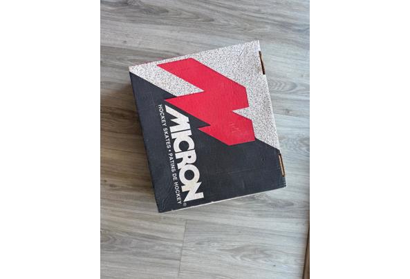 Micron IJshockeyschaatsen mt 9 (44) man - 1c383af5-0ee2-465a-9a44-740cf5fbd893