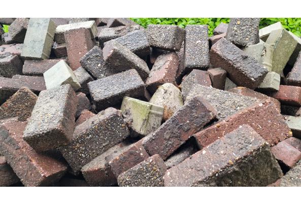 Klinkers rood en grijs gemengd - 20230731_081835