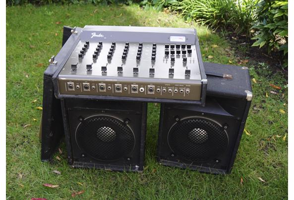 Voor de doe-het-zelver: Fender MA6 zangversterker met Peavey boxen - 01