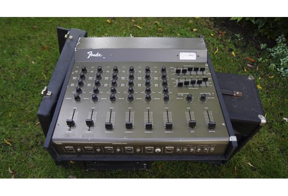 Voor de doe-het-zelver: Fender MA6 zangversterker met Peavey boxen - 02