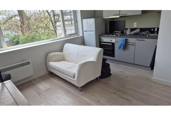 Beige bank - 20260325_112807