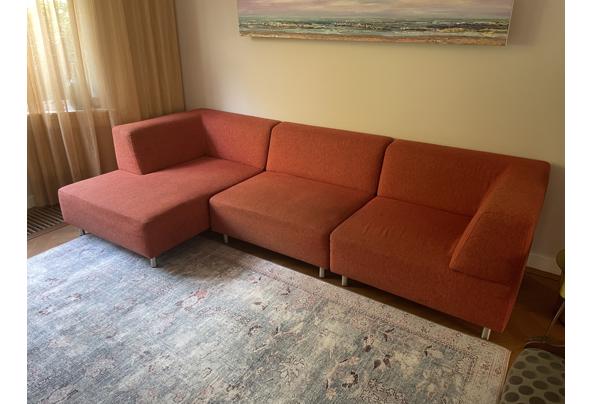 Oranje BIJENKORF bank met chaise longue - IMG_7123