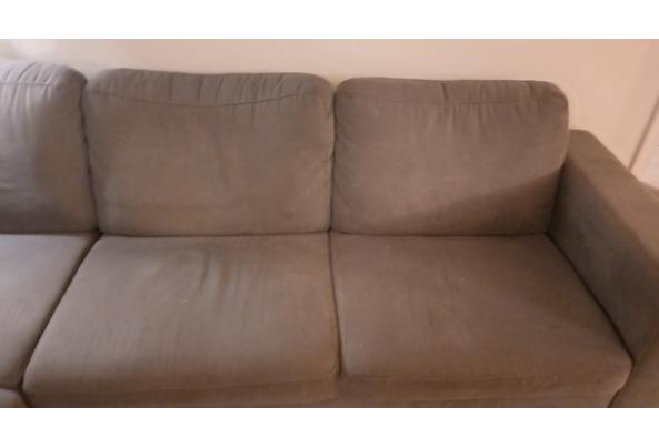 Grijze Hoekbank - 20260412_214415