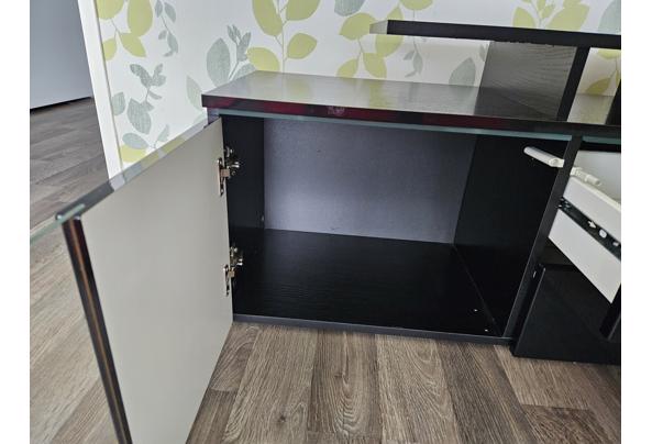 Gratis Tv-meubel - 20250427_140047