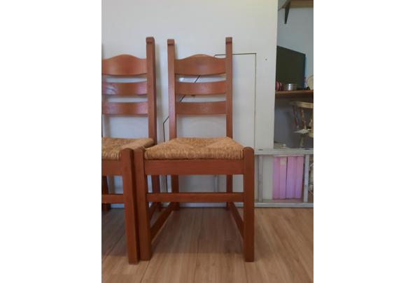 Massief hardhouten eetkamerstoelen met rieten zitting - 20240922_123909