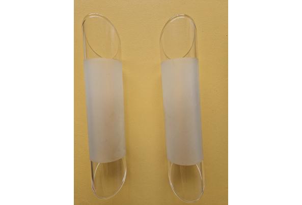 Twee matglazen wandlampen - 20240516_155354