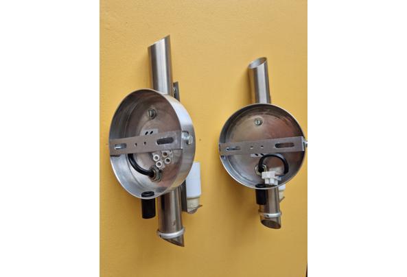 Twee matglazen wandlampen - 20240516_155428