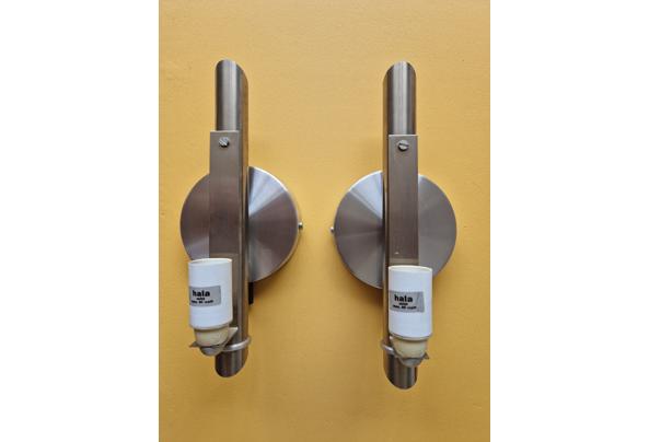 Twee matglazen wandlampen - 20240516_155442