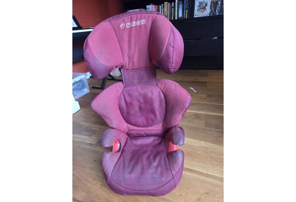 Autostoeltjes - 20260222_121001 Autostoeltjes - 20260222_121001