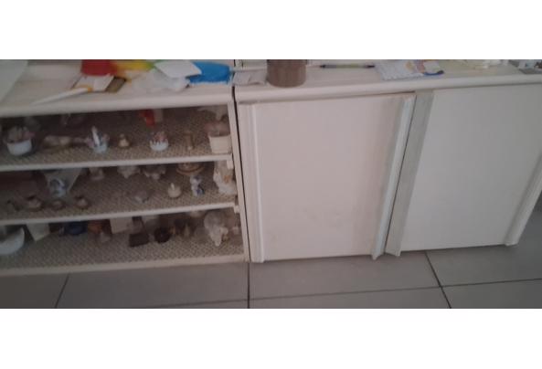Gez gratis dressoir v iemand uit Den-haag liefst zuid - 20260928_154555-Dressoir-1