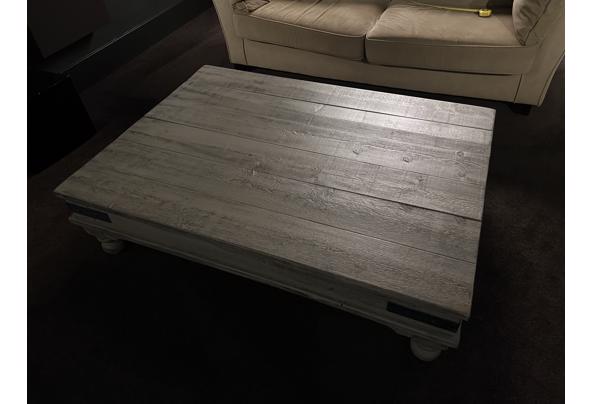Lage houten salontafel in grijs - IMG_4539