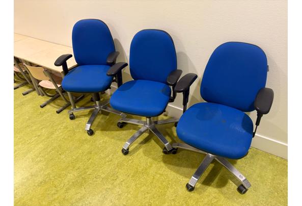 10 gebruikte bureaustoelen - WhatsApp-Image-2025-11-11-at-13-05-48