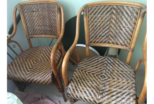 2 Mooie rotan eettafelstoelen - 8EFD9DCE-03BA-4707-90D9-6E30A51271C5
