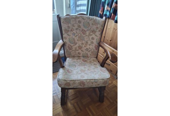 Eiken fauteuil opnieuw bekleed - 20260408_185830