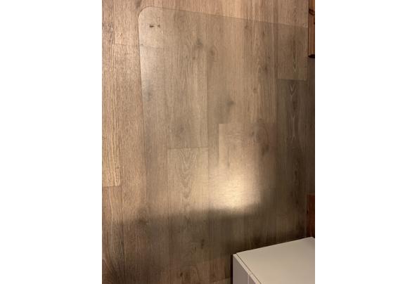 Ikea ‘KOLON’ Vloerbeschermer, 100 cm x 120 cm voor onder een verrijdbare kantoorstoel. - IMG_1729