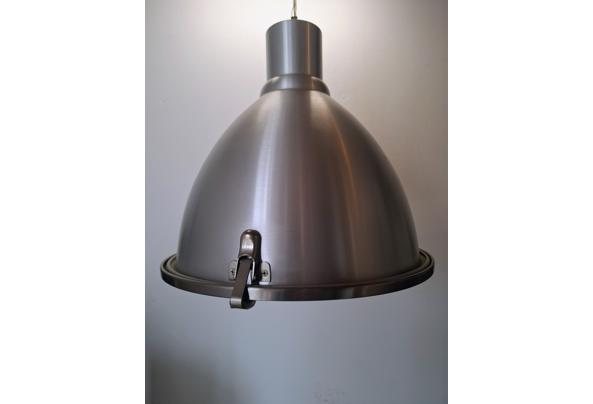 Industriële hanglampen - 20260323_103349~2