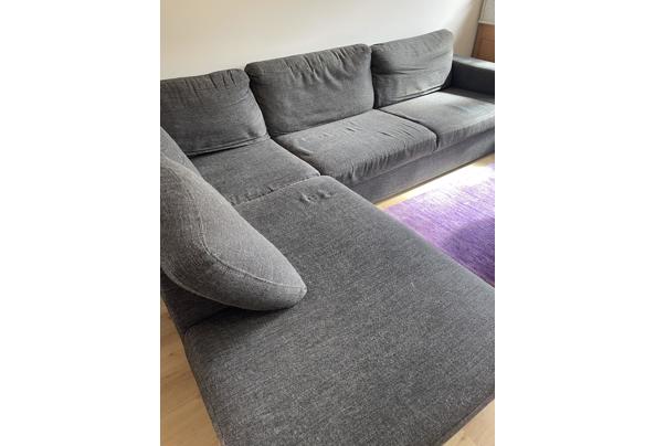 Hoekbank met chaise longue rechts dondergrijs - IMG_1553