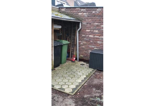 Zeshoekige tegels 24x21x8 ongeveer 100 stuks - IMG-20260406-WA0005