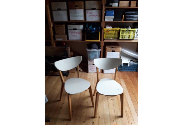 Ikea eet-tafel stoelen (twee) - 20211023_155729