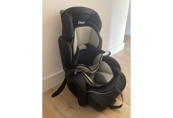 Ding Risto Grijs Autostoel 9-36 kg  - WhatsApp-Image-2023-11-12-at-16-37-45(4)