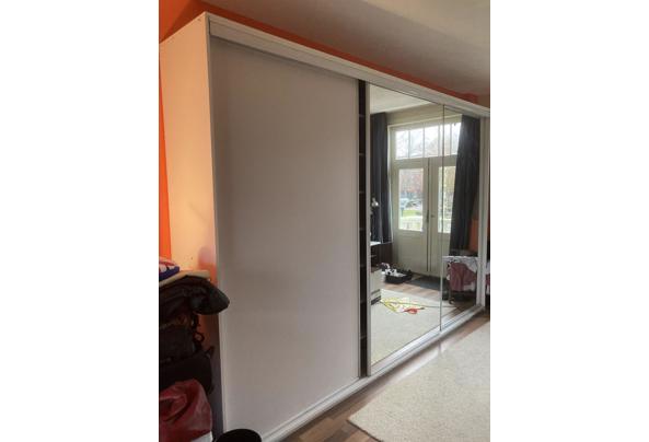 Grote witte inbouwkast ca 3m x 60cm  - IMG_2385