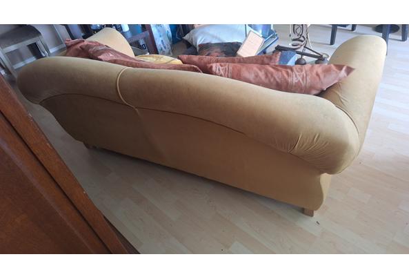 Gebruikte bank, zit lekker - 17817073411805637427571129471717