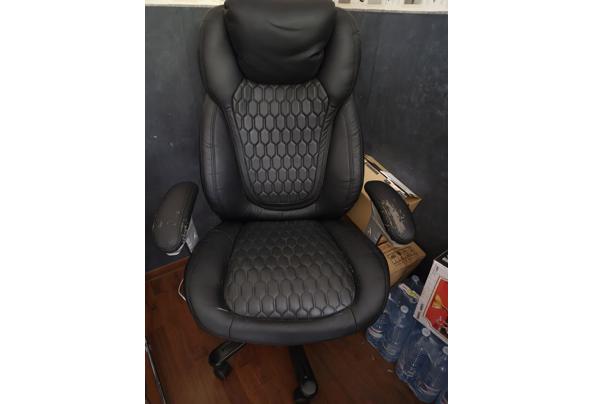 Computerstoel - 20251029_092056 Computerstoel - 20251029_092056