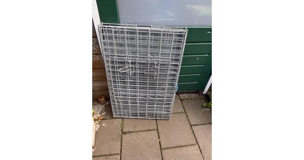 Metalen bench hond 60x90 gratis af te halen 