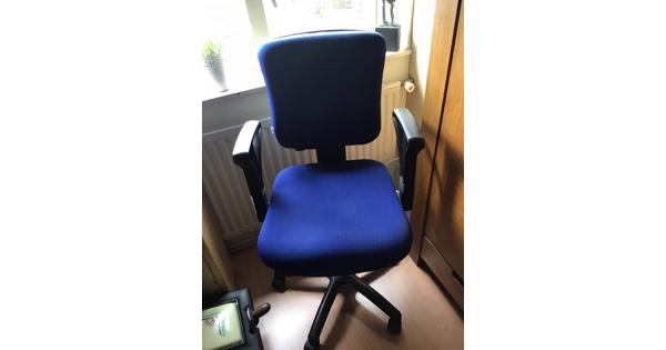 Gratis af te halen goede bureaustoel