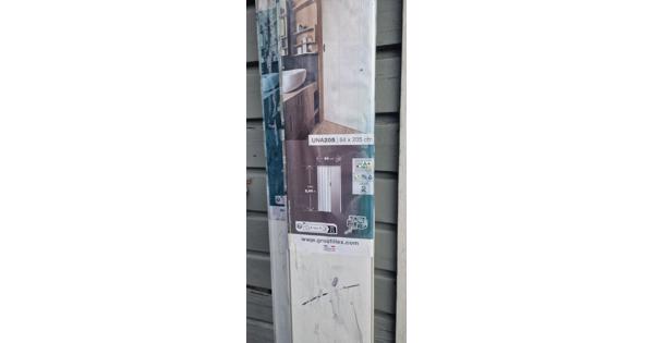 2 stuks kunststof/plastic schuifdeuren 