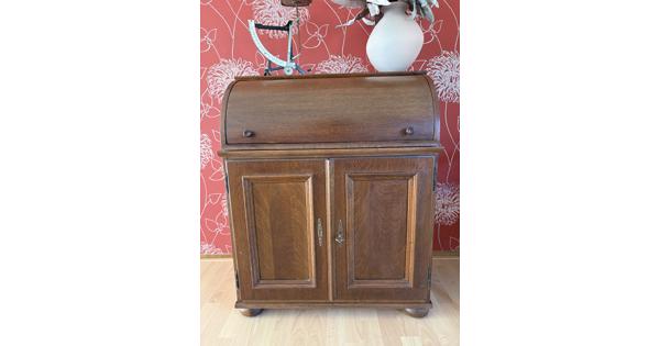 Secretaire