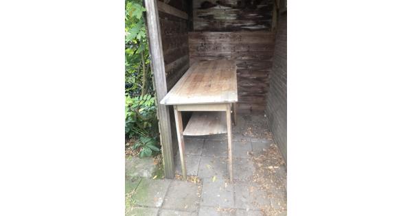 Hoge houten tafel (side-table) PER DIRECT 