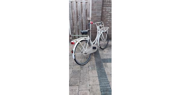 Witte Gazelle meisjesfiets