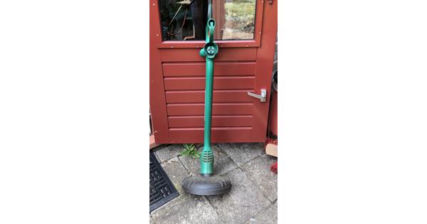 Grasstripper voor border, defect