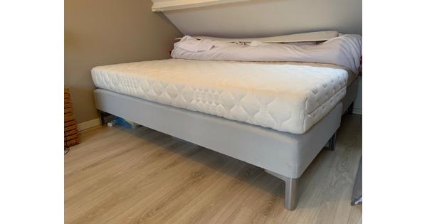 Ikea Boxspring & Matras 90x200